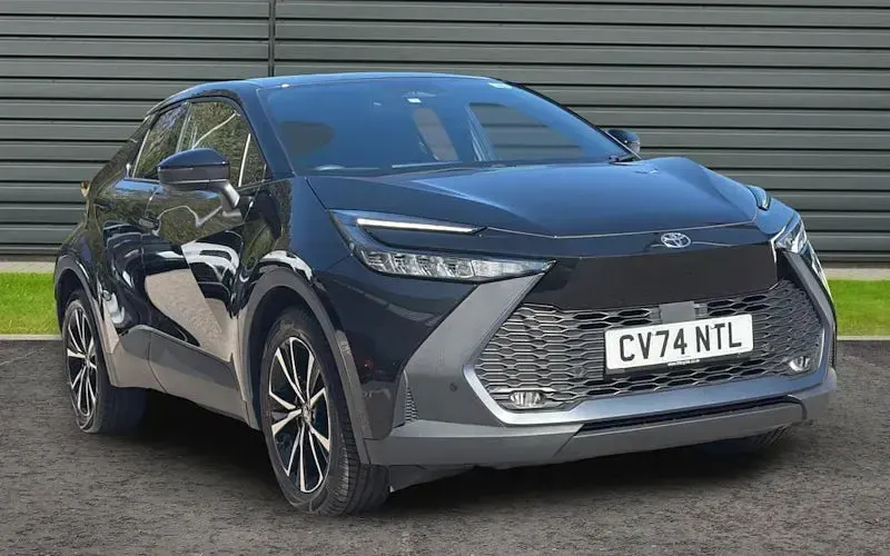 Used Toyota C-HR Design 223 HP (164 kW) 2024 SUV