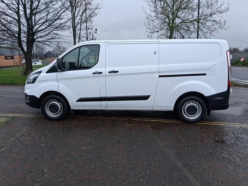 Used Ford Transit Custom 130 HP (95 kW) 2020 White Van