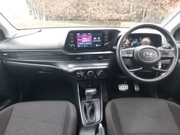 Used Hyundai Bayon SE 100 HP (73 kW) 2023 Grey SUV