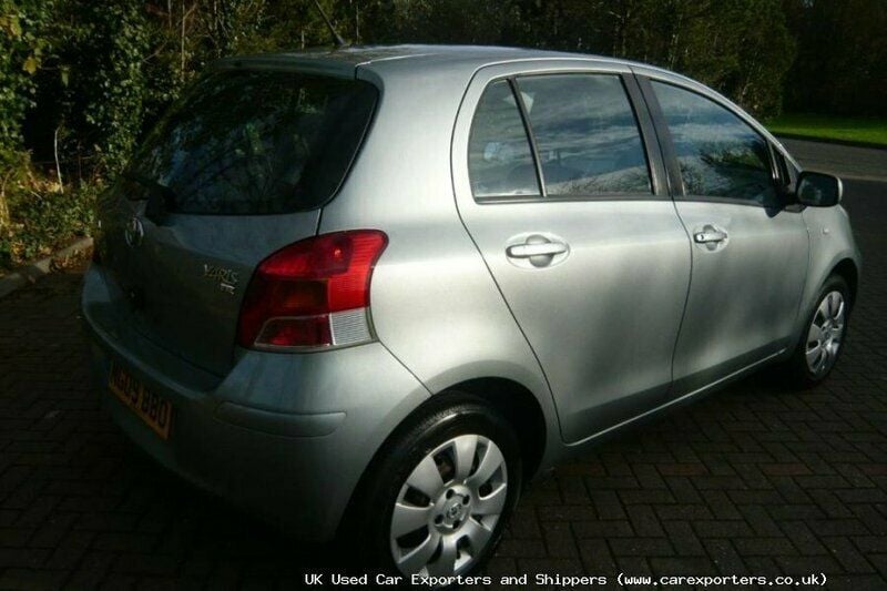 Begagnad Toyota Yaris 2009 Halvkombi