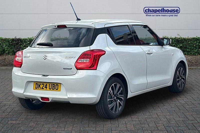 Used Suzuki Swift SZ-L 82 HP (60 kW) 2024 White Hatchback