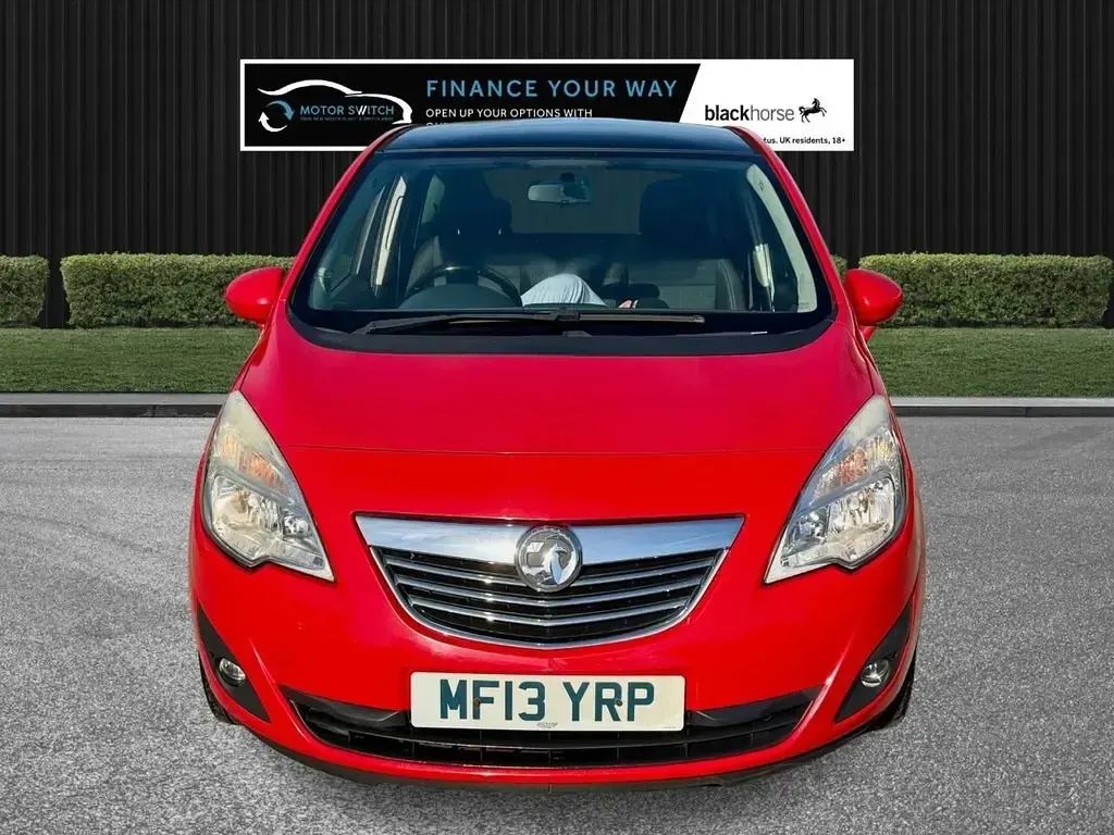 Używany Vauxhall Meriva 100 KM (73 kW) 2013 Czerwony Minivan