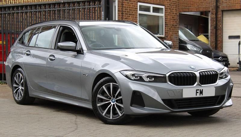 Used BMW 330e Sport Line 2023 Grey Estate