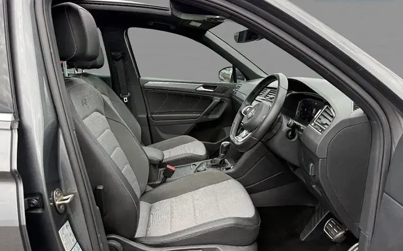 Usado VW Tiguan R-line 190 HP (139 kW) 2019 Cinzento SUV