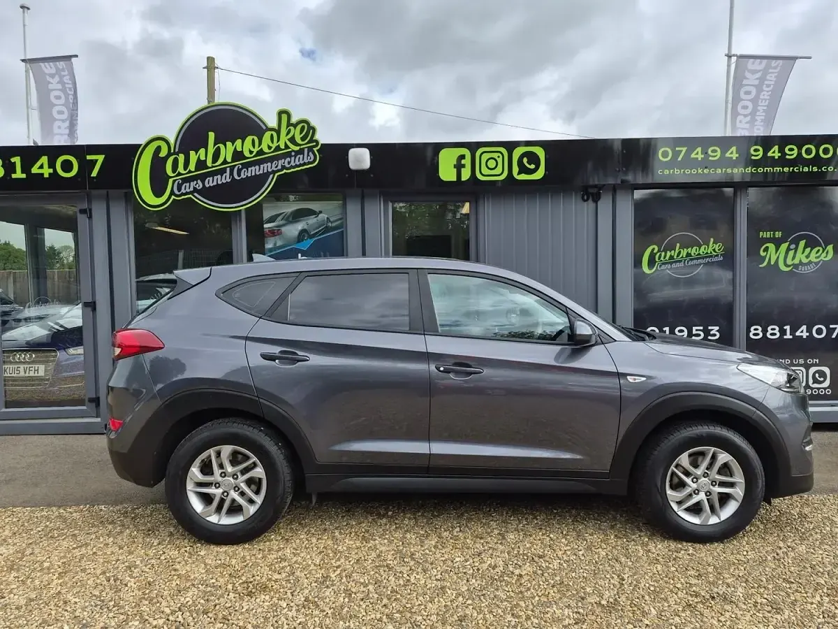 Used Hyundai Tucson 177 HP (130 kW) 2018 Grey SUV
