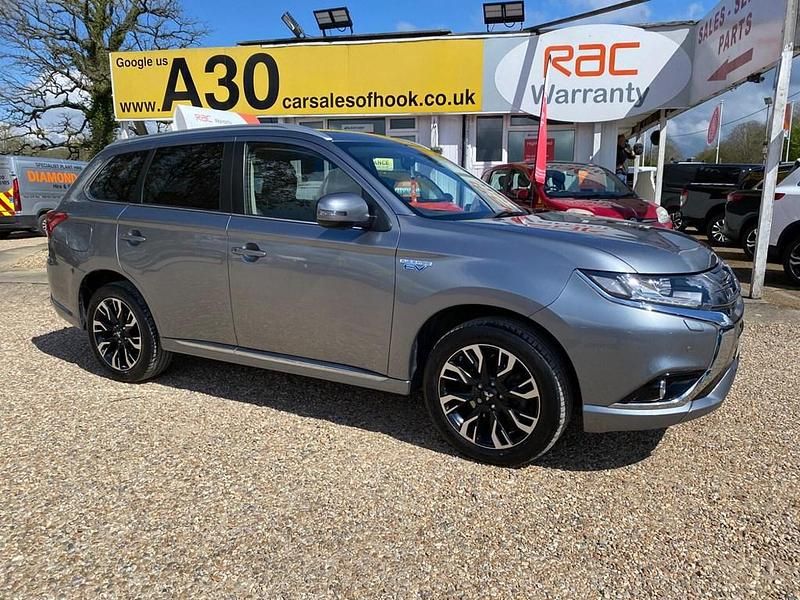 Used Mitsubishi Outlander P-HEV 2016 Grey SUV