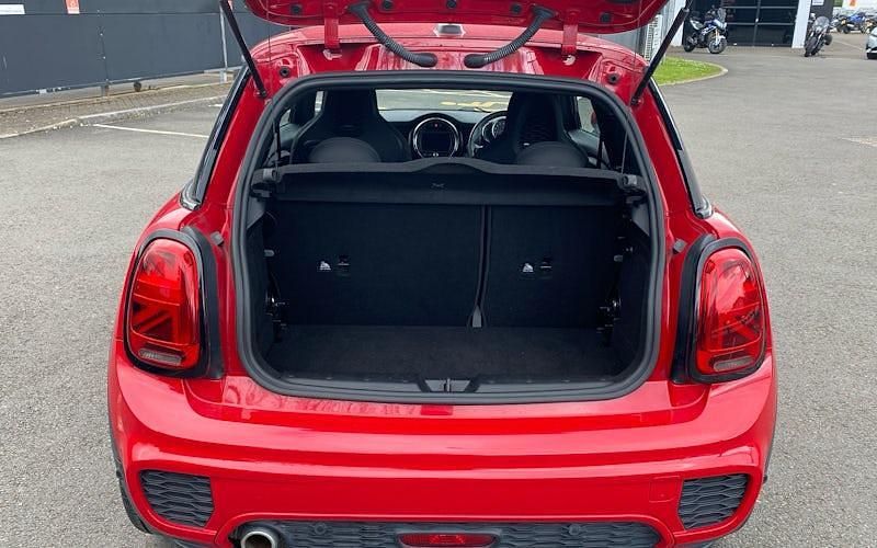 Used Mini Cooper Sport 136 HP (100 kW) 2020 Red Hatchback