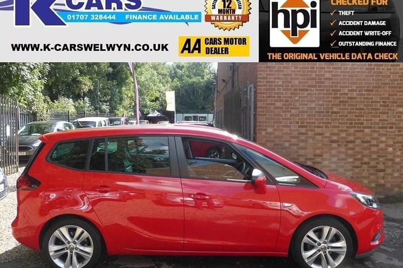 Red Used 2017 Vauxhall Zafira Tourer SRi MPV | £8,490 (Fair price) - Image 1/1