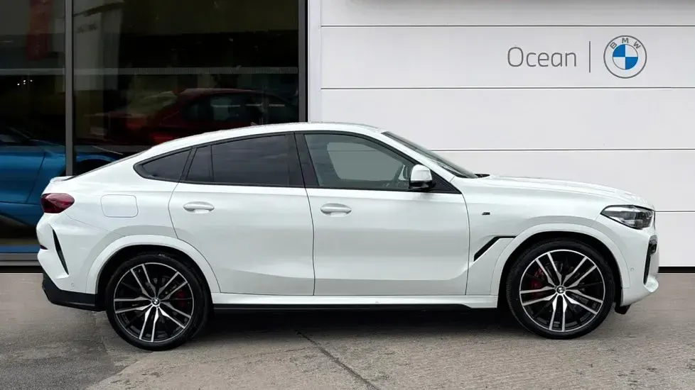 Used BMW X6 M Sport 282 HP (207 kW) 2022 White SUV