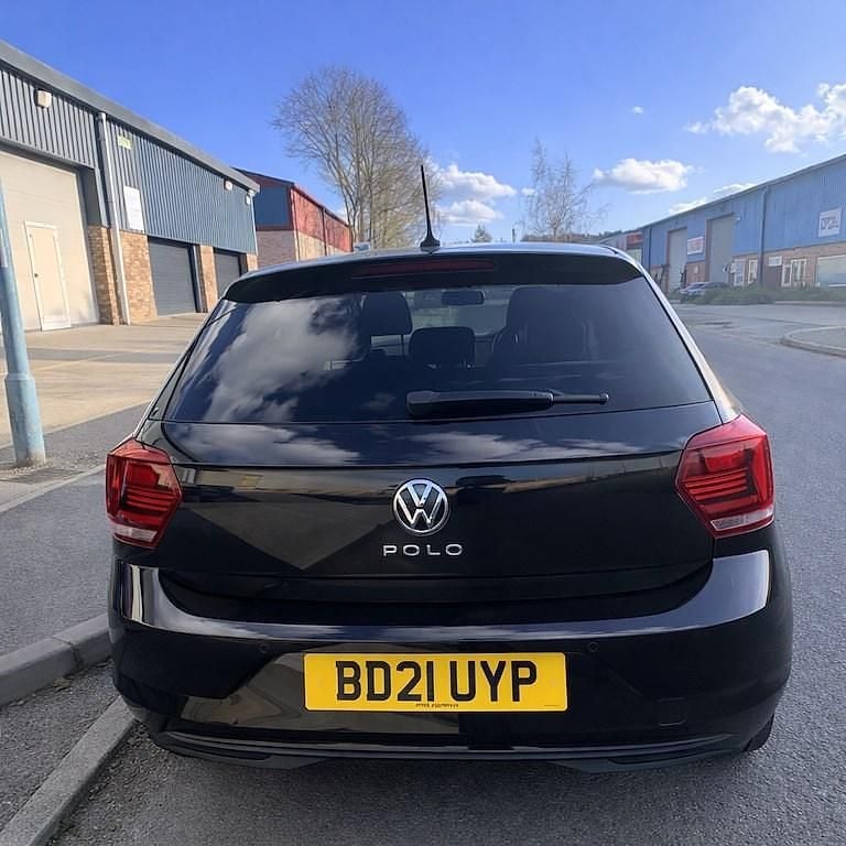Used VW Polo Match 95 HP (69 kW) 2021 Black Hatchback