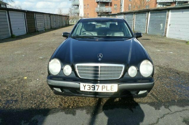 Used Mercedes E200 Classic 2001 Sedan