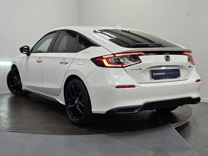 Used Honda Civic Sport 143 HP (105 kW) 2024 Platinum white