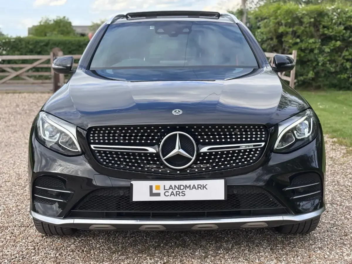 Usado Mercedes GLC43 AMG Premium Plus 2018 Preto Carrinha