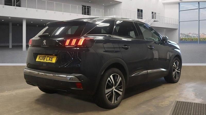 Used Peugeot 3008 Allure 120 HP (88 kW) 2018 Grey SUV