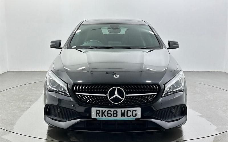 Used Mercedes CLA220 Shooting Brake AMG line 184 HP (135 kW) 2018 Black Estate