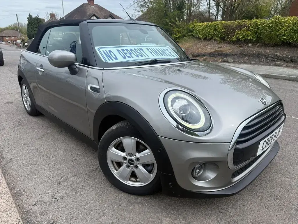 Used Mini Cooper Cabriolet Classic 136 HP (100 kW) 2019 Silver Cabriolet
