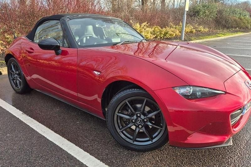 Red Used 2015 Mazda MX5 Inclusive Cabriolet | £11,495 (Fair price) - Image 1/1