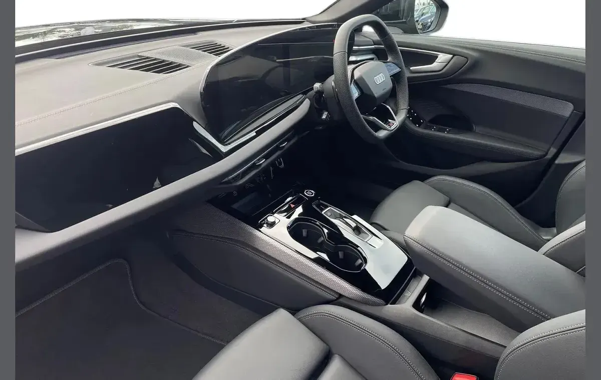 Used Audi A5 S-Line 204 HP (150 kW) 2025 Black Estate