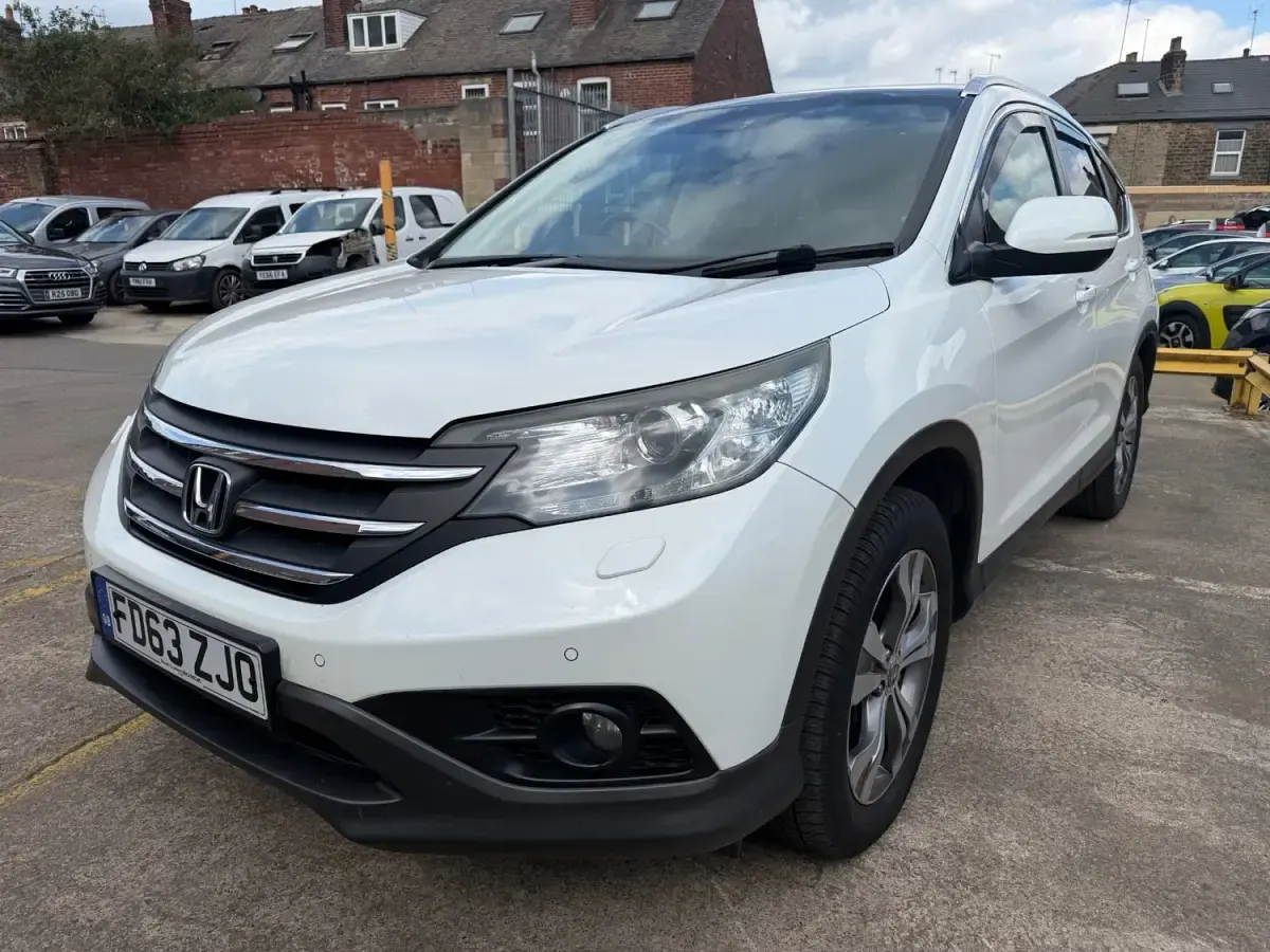 Używany Honda CR-V EX 150 KM (110 kW) 2013 Biały SUV