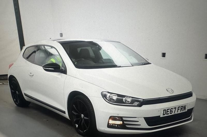 Used VW Scirocco Black Edition 125 HP (91 kW) 2017 White Coupe