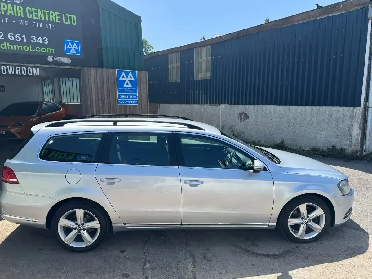 Used VW Passat SE 2012 Silver Estate