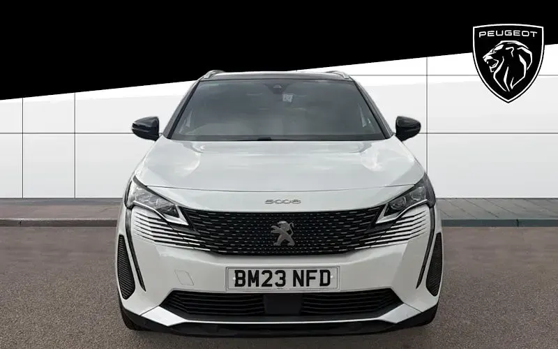 Second-hand Peugeot 5008 GTi 131 CP (96 kW) 2023 Alb SUV