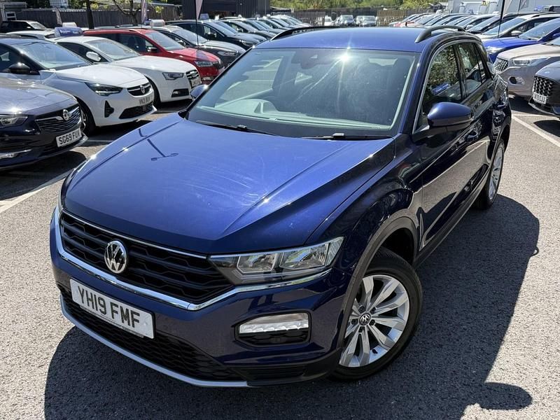 Begagnad VW T-Roc SE 115 HK (84 kW) 2019 Blå SUV