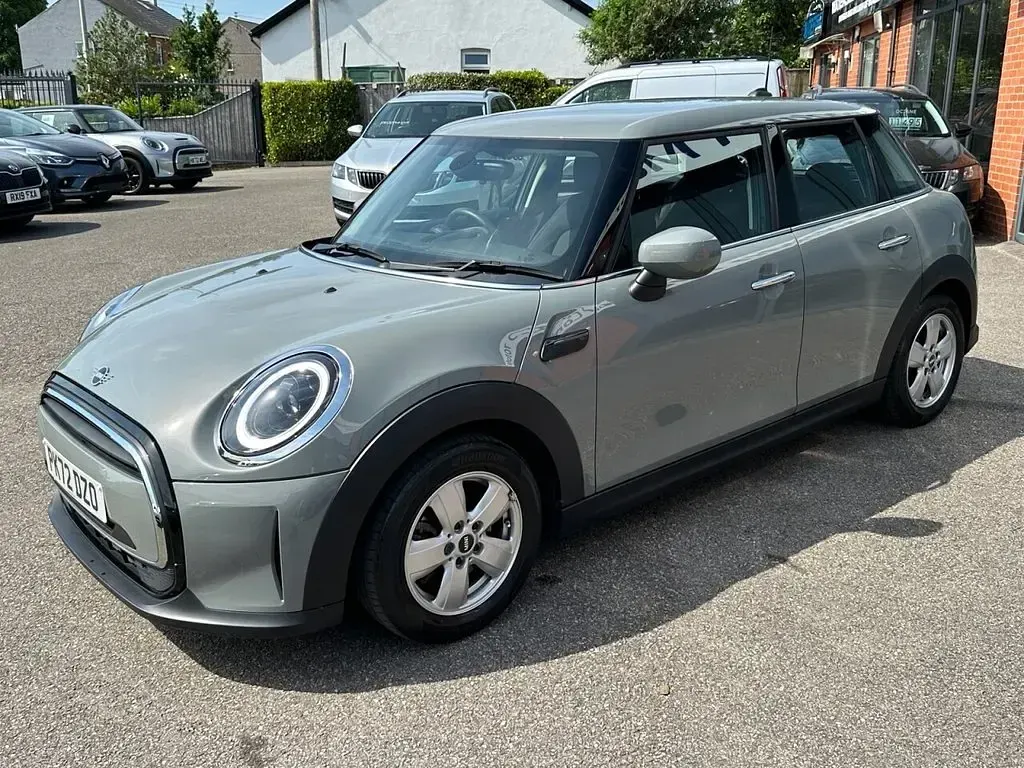 Used Mini Cooper Classic 136 HP (100 kW) 2022 Grey Hatchback
