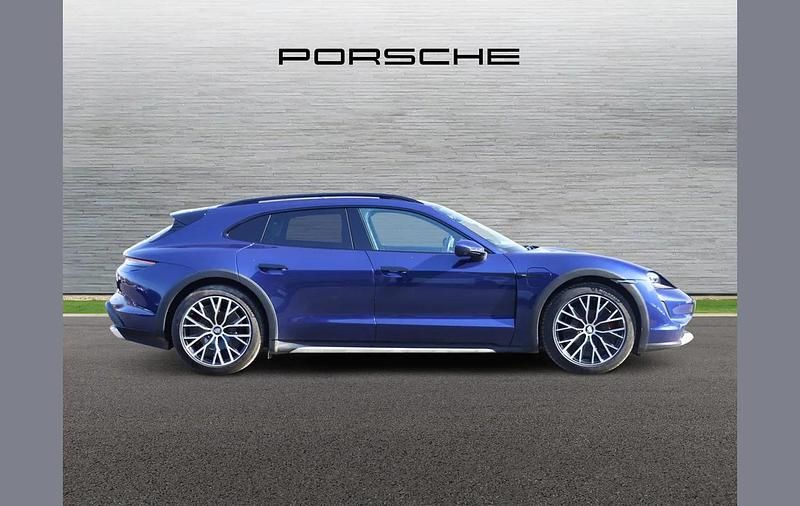 Used Porsche Taycan Cross Turismo 414 kW (563 HP) 2022 Blue Estate