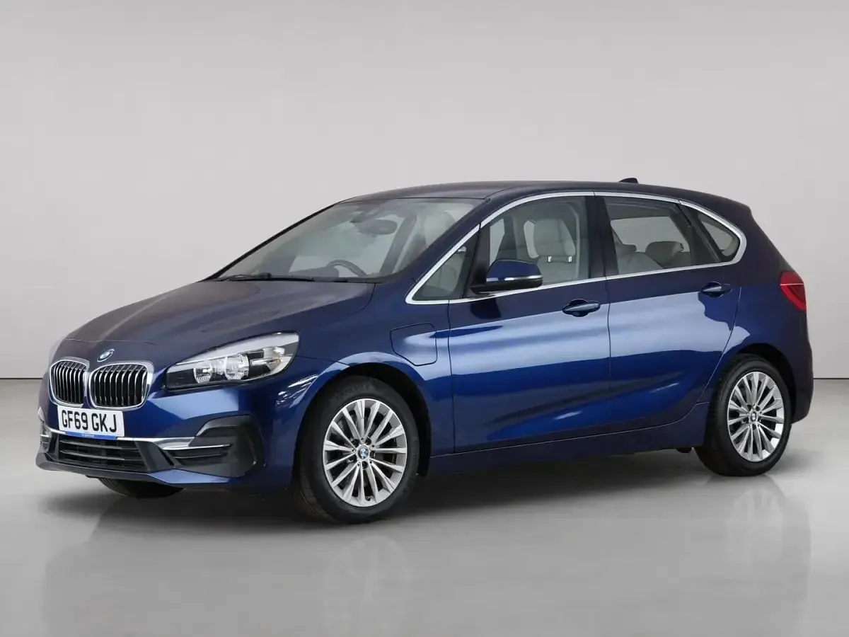 Used BMW 225 Active Tourer Luxury Line 2019 Blue MPV