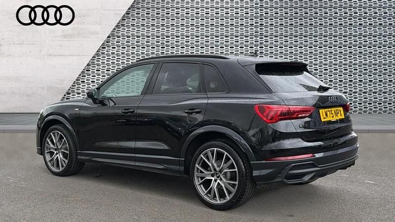 Used Audi Q3 Black Edition 150 HP (110 kW) 2025 Black SUV