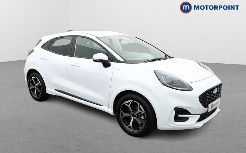 Used 2025 Ford Puma ST-Line Hatchback | £20,299 (Fair price) - Image 1/4
