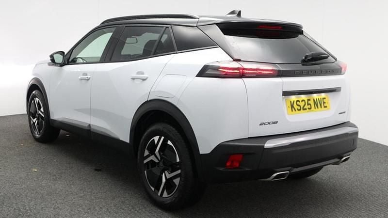 Used Peugeot 2008 GT 134 HP (98 kW) 2025 White SUV