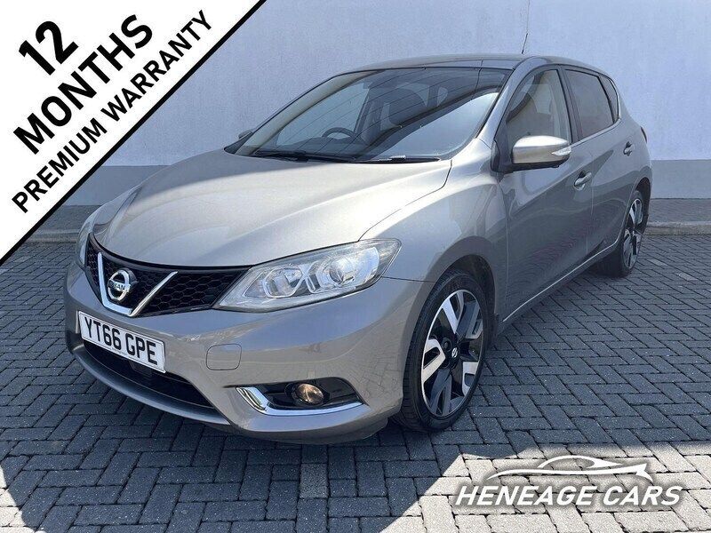Grey Used 2016 Nissan Pulsar Tekna Hatchback | £7,200 (Fair price) - Image 1/4