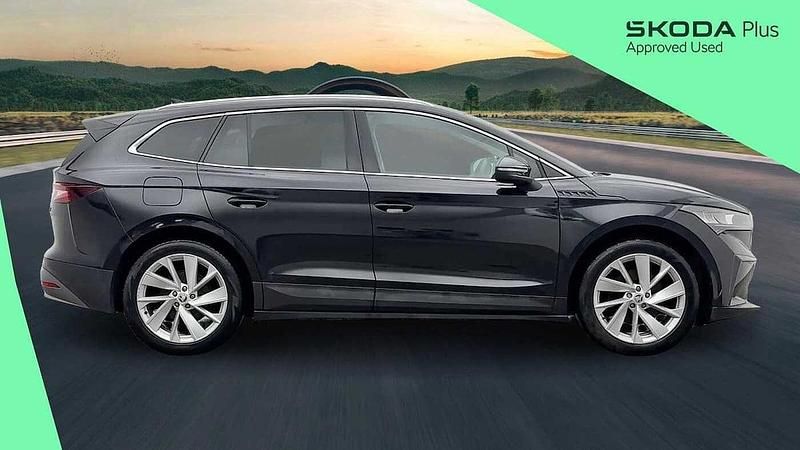 Used Skoda Enyaq iV 97 kW (132 HP) 2021 Black magic pearl effect SUV