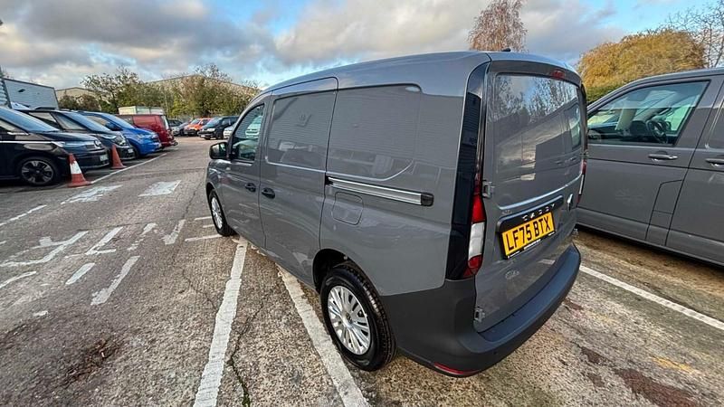 New VW Caddy Business 102 HP (75 kW) 2025 Grey MPV