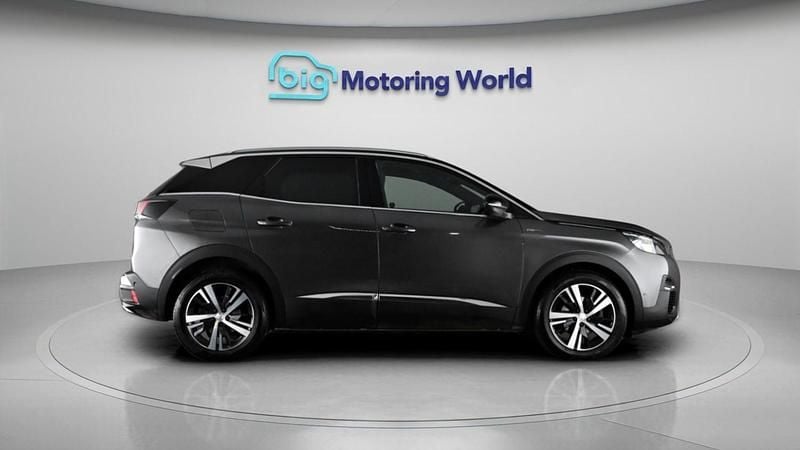 Used Peugeot 3008 GT-line 131 HP (96 kW) 2019 Grey SUV