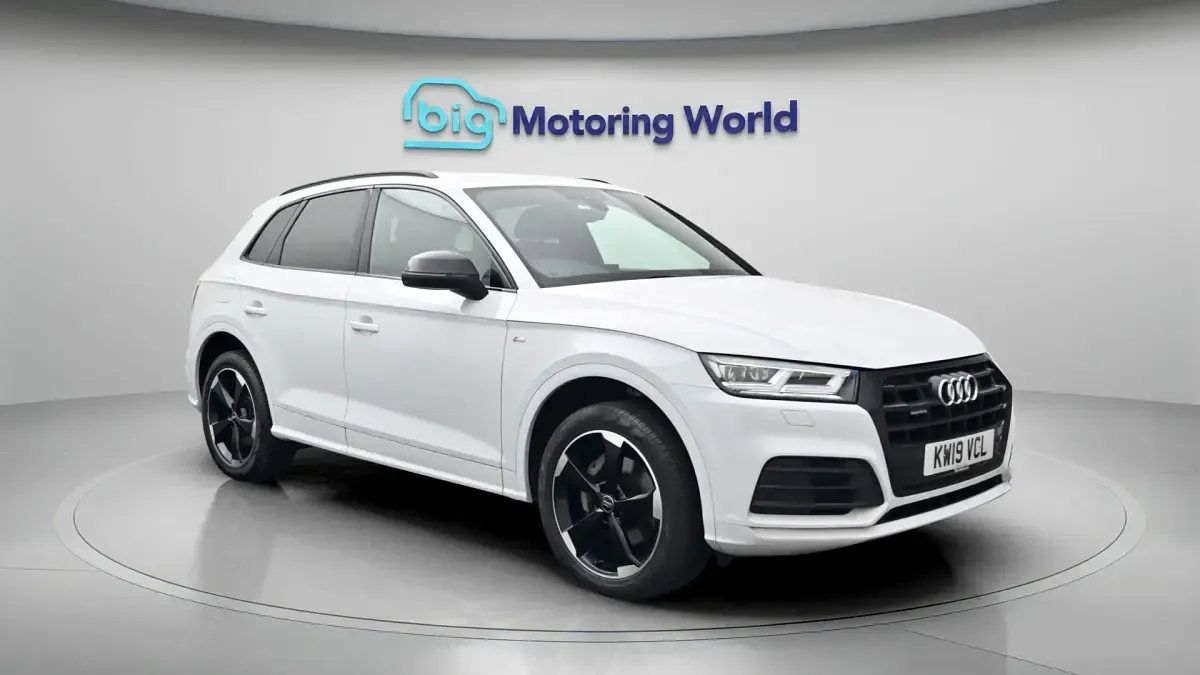 Used Audi Q5 Black Edition 190 HP (139 kW) 2019 SUV