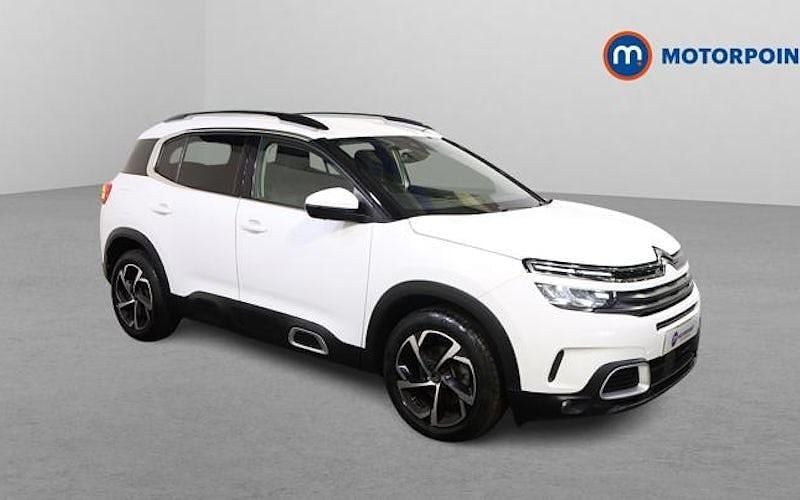 White Used 2022 Citroën C5 PureTech Hatchback | £14,749 (Good price) - Image 1/4