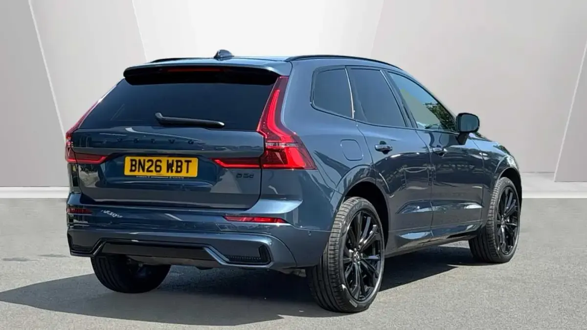 Used Volvo XC60 Plus 247 HP (181 kW) 2026 SUV