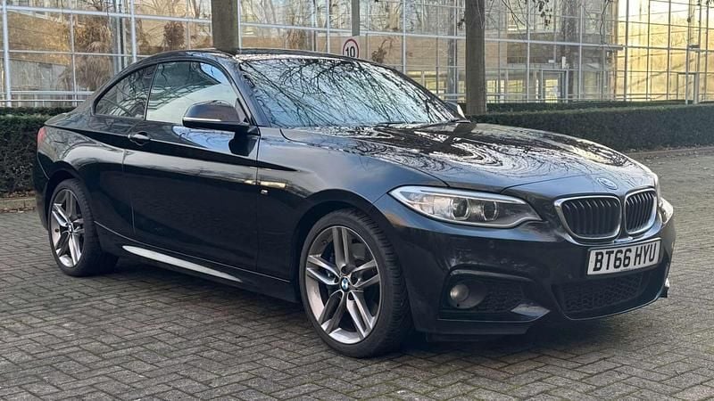 Black Used 2016 BMW 220 Sport Line Coupe | £8,790 (Fair price) - Image 1/4