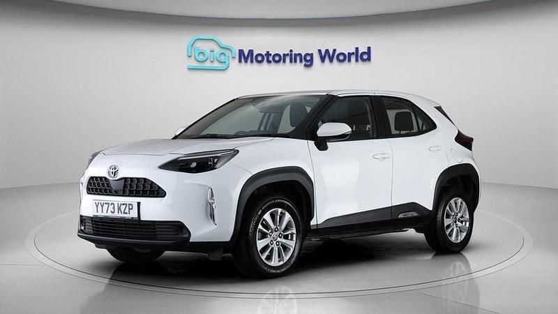 Used Toyota Yaris Cross 116 HP (85 kW) 2023 White SUV