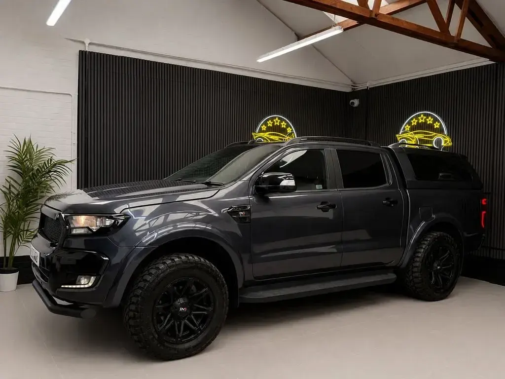 Used Ford Ranger Wildtrack 200 HP (147 kW) 2018 Grey Pickup