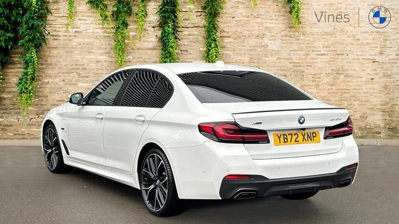 Used BMW 545e M Sport 389 HP (286 kW) 2022 White