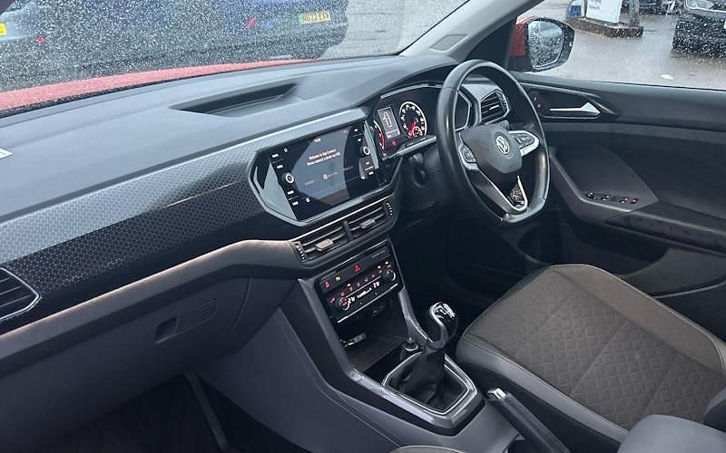 Used VW T-Cross SEL 116 HP (85 kW) 2020 Orange SUV