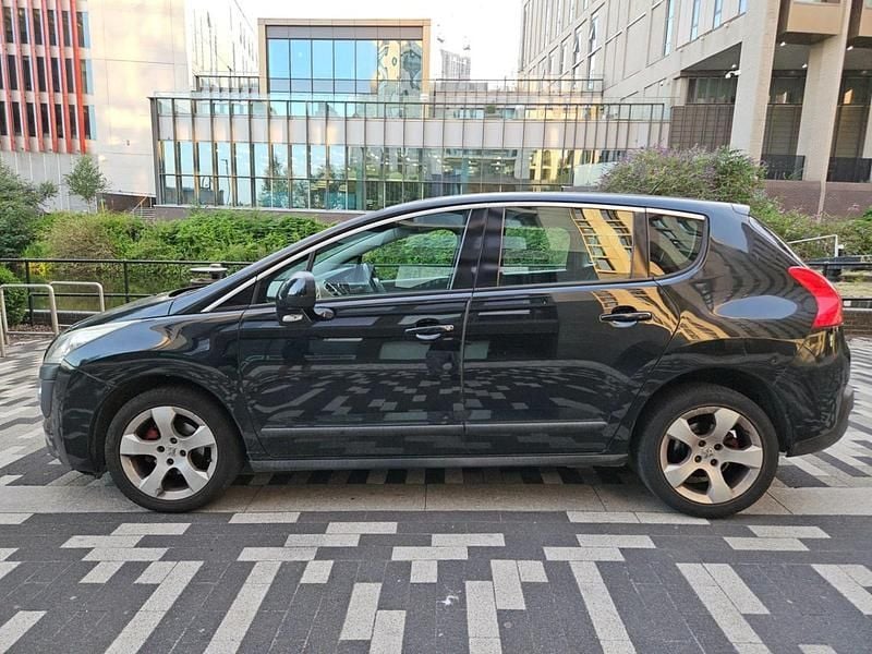 Black Used 2010 Peugeot 3008 Sport Hatchback | £1,450 (Fair price) - Image 1/4