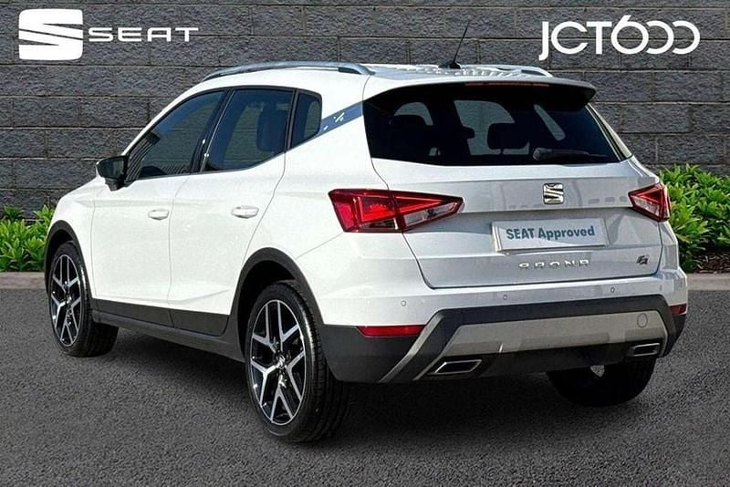 Used Seat Arona FR Sport 108 HP (79 kW) 2021 White SUV