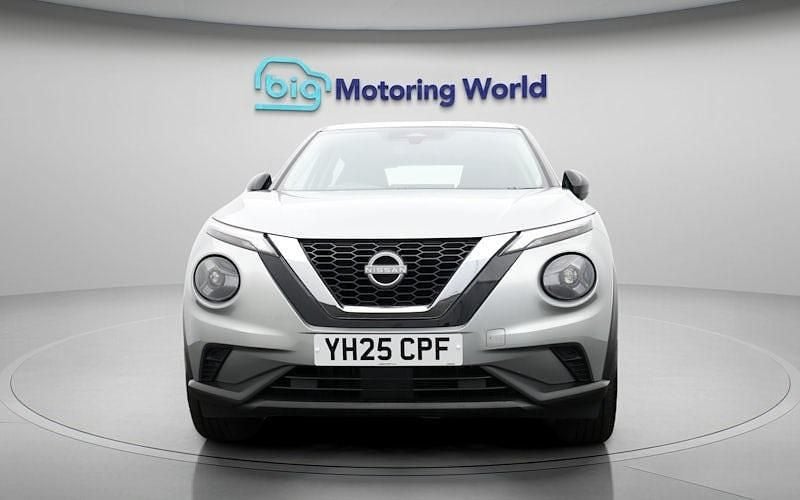 Used Nissan Juke Acenta Premium 114 HP (83 kW) 2025 Silver SUV