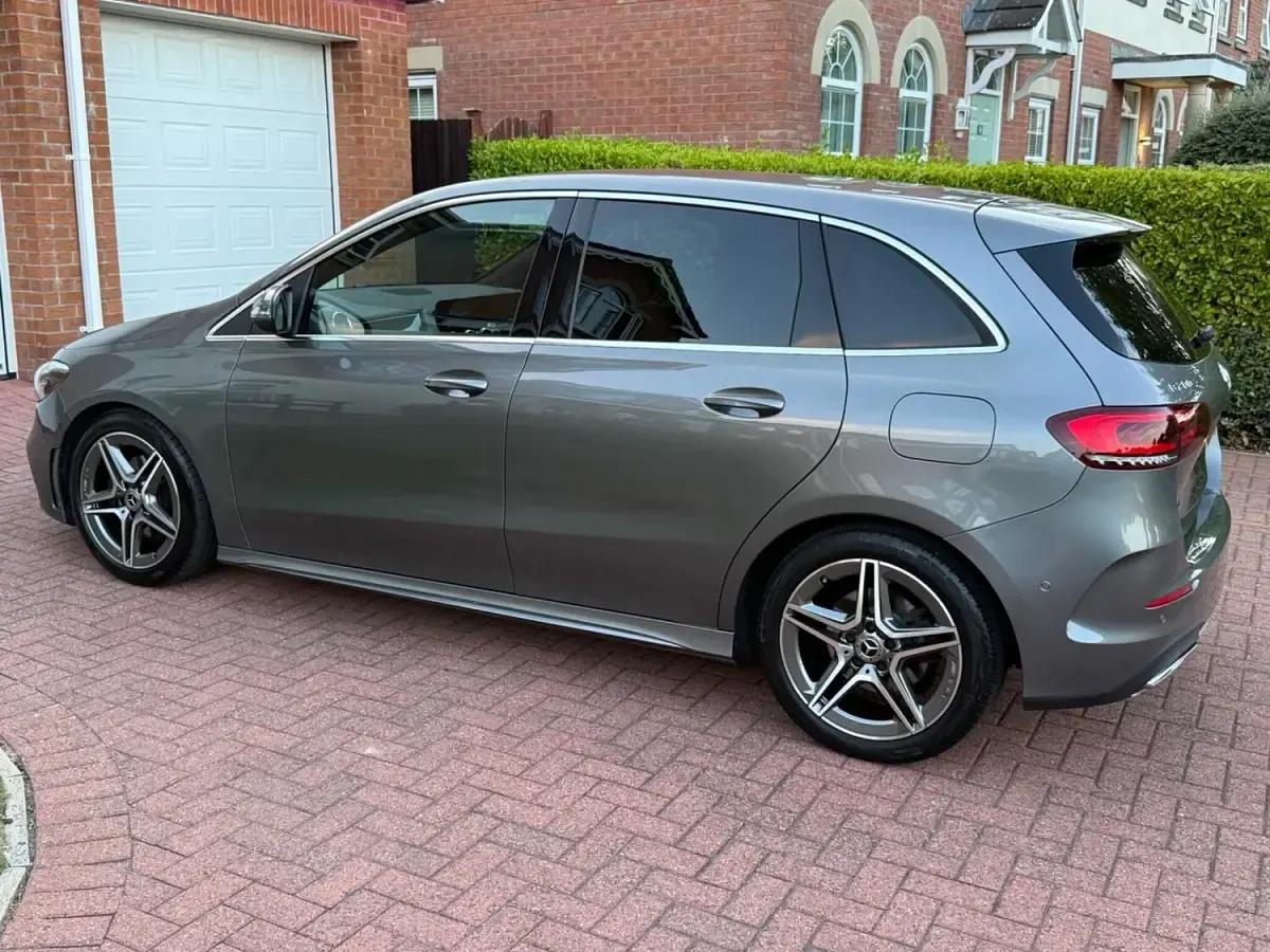 Used Mercedes B200 Executive 163 HP (119 kW) 2021 Grey Hatchback