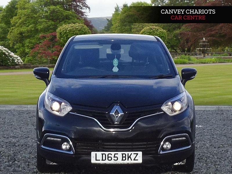 Used Renault Captur Expression+ 90 HP (66 kW) 2015 Black SUV